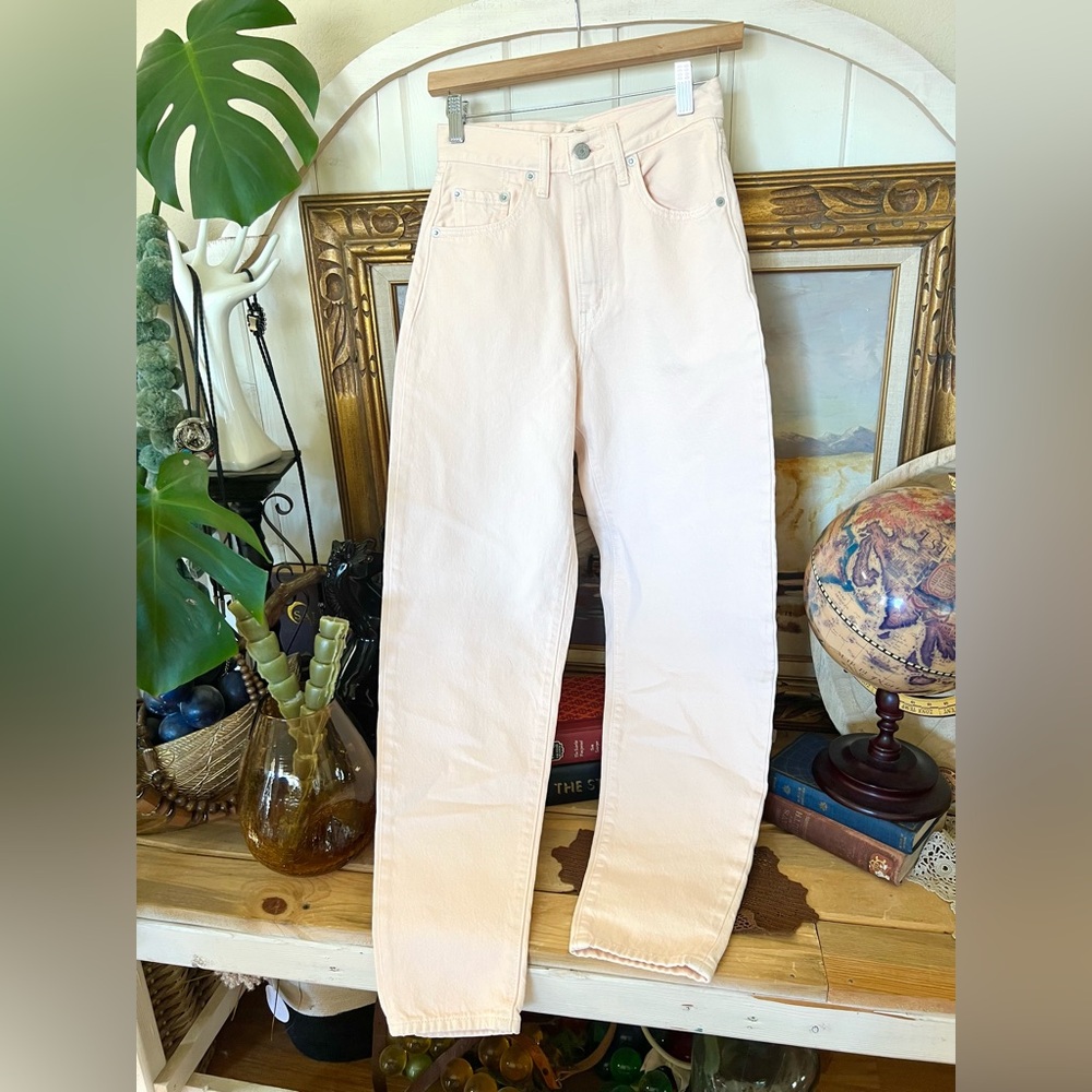 Levis premium palest peach high loose taper mom jeans 100% cotton modern vintage - Picture 2 of 10